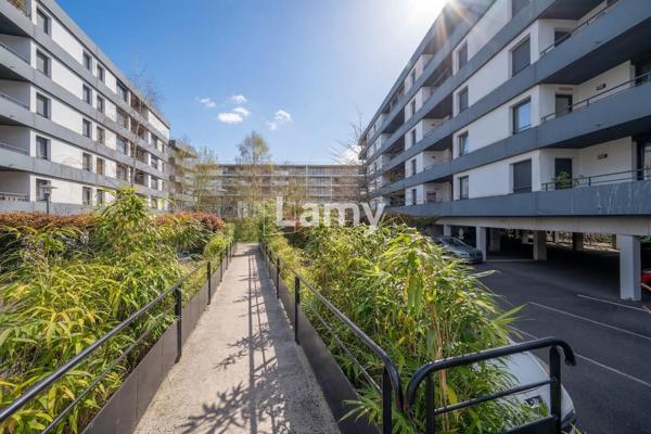 Appartement + parking + parking