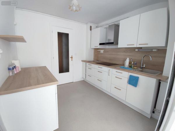 Appartement à vendre à Sotteville-lès-Rouen en Seine-Maritime (76300), ref : 2025-051   
HOTEL DE VILLE