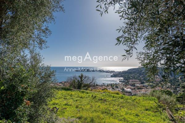 Maison à VILLEFRANCHE-SUR-MER, 06230 - 7 pièces 200m²