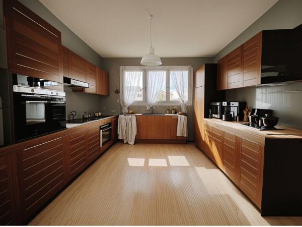 Maison  de 4 Chambres - Bourg sous la Roche