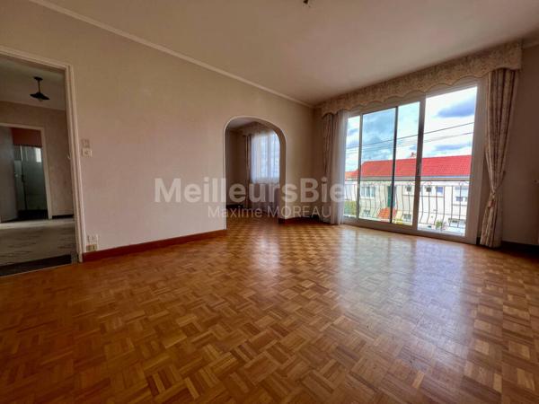 Maison  de 4 Chambres - Bourg sous la Roche