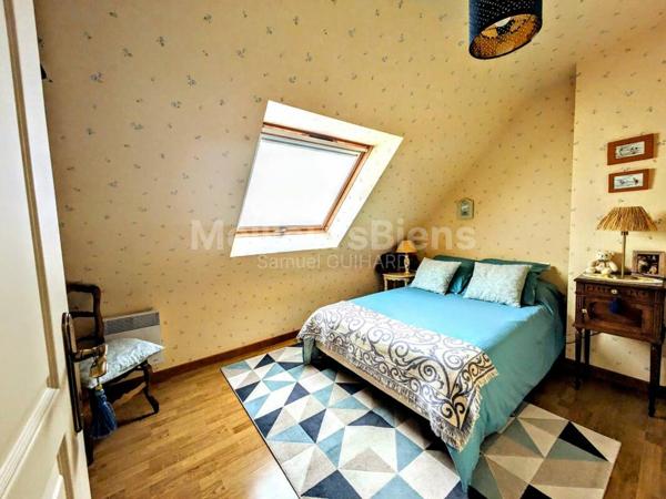 44420 - Proche commerces, maison T6 avec dépendances