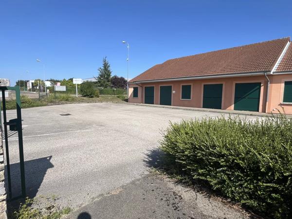 Vente Bureau 3 pièces 66 m2 à Saints-Geosmes