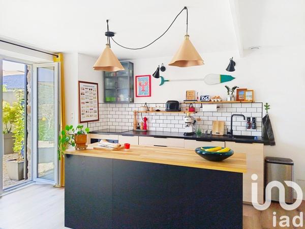 Maison de village 4 pièces de 94 m² à Saint-Jouan-des-Guérets (35430)