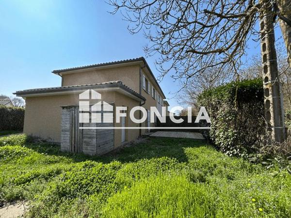 Location Maison 4 pièces 94.3 m² - 38 CHEMIN DE LA PETITE VERNE Toussieux 01600