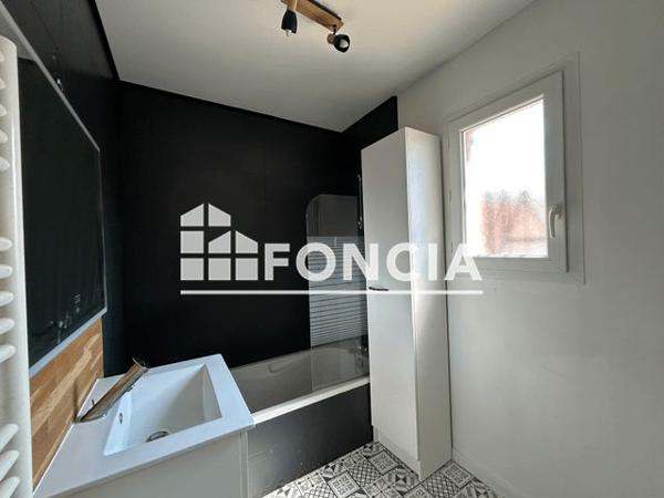 Location Maison 4 pièces 94.3 m² - 38 CHEMIN DE LA PETITE VERNE Toussieux 01600