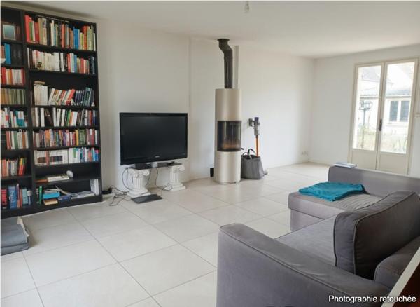 MAISON FAMILIALE + STUDIO