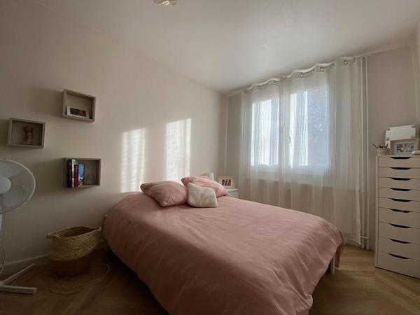 A VENDRE - APPARTEMENT T2 CHAMALIERES