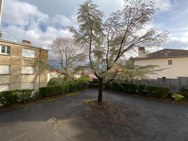 A VENDRE - APPARTEMENT T2 CHAMALIERES