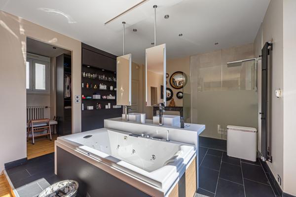 Vente Maison de luxe Vannes 11 Pièces 348 m²