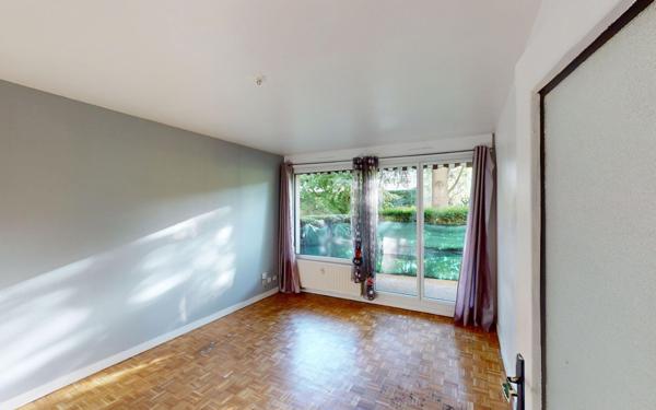 Appartement à vendre    3 pièces • 61,87 m2 Saint-Étienne