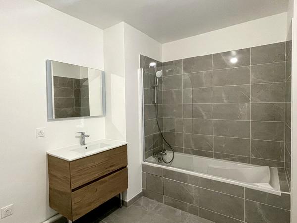 Appartement Chatenay Malabry 4 pièce(s) 81.06 m2