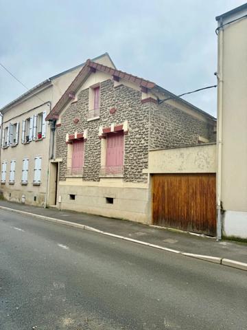 CHARMANTE MAISON CENTRE VILLE DE MEAUX