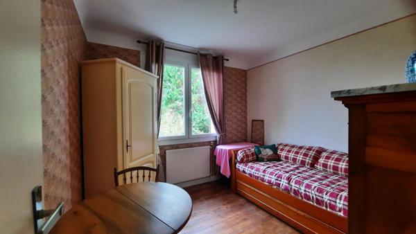 Maison 111m2 sur sous-sol complet  Jonzac (17500)