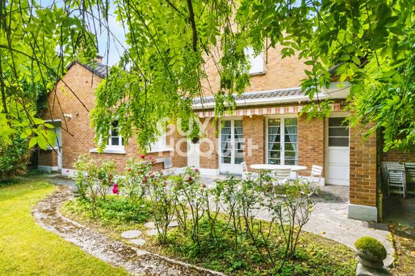 Maison familiale de caractère sur une parcelle exceptionnelle de plus de 1 500 m²
