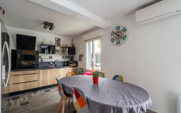 Maison à vendre    5 pièces •  Biscarrosse