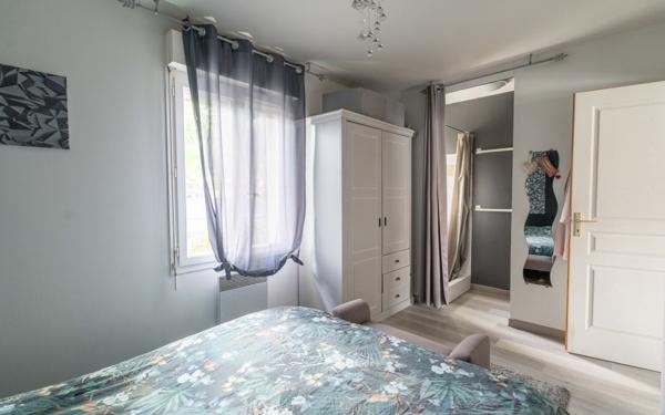 Maison à vendre    5 pièces •  Biscarrosse