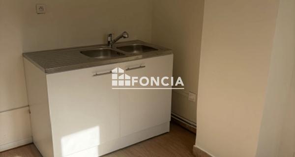 Location Appartement 2 pièces 44 m² - Château-thierry 02400