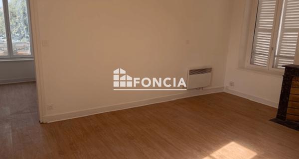 Location Appartement 2 pièces 44 m² - Château-thierry 02400
