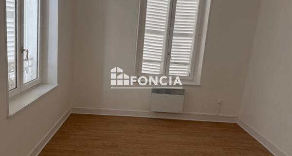 Location Appartement 2 pièces 44 m² - Château-thierry 02400