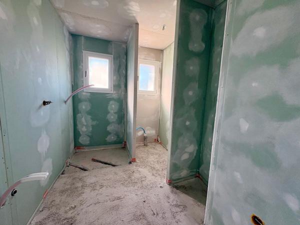 Propriété en pierre – 360 m² – 1,5 hectare – Oliviers – Projet d’exception à finaliser