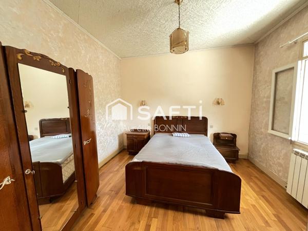 Talence maison de plain pied 3 chambres avec garage de 37m² proche du tram dans une rue calme