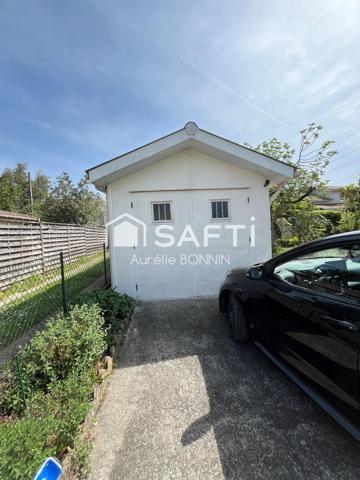 Talence maison de plain pied 3 chambres avec garage de 37m² proche du tram dans une rue calme