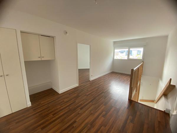 MAISON A VENDRE ANGOULINS 2 CHAMBRES , GARAGE , JARDIN ,  Angoulins