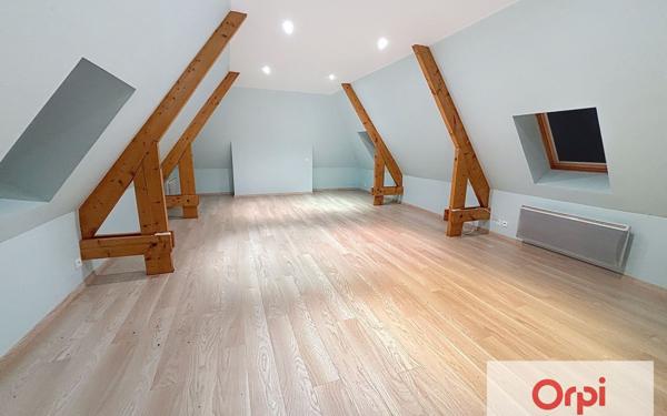 Maison à louer    3 pièces • 93 m2 Villac