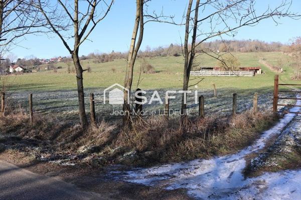 Terrain 3079 m2
