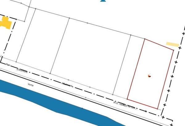 Terrain 3079 m2