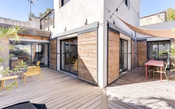 Maison à vendre    5 pièces •  Marseille 8