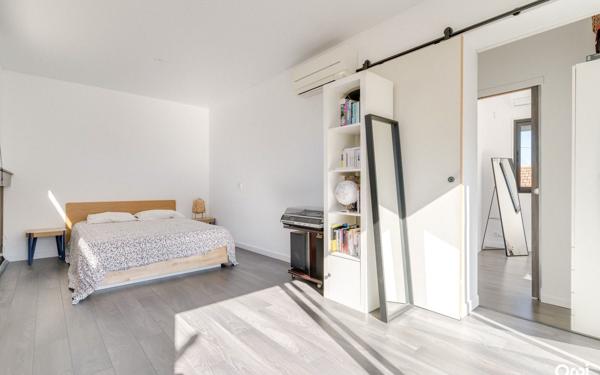 Maison à vendre    5 pièces •  Marseille 8