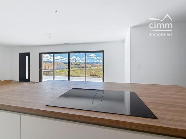 BIEN D'EXCEPTION : Villa Contemporaine de Plain-Pied