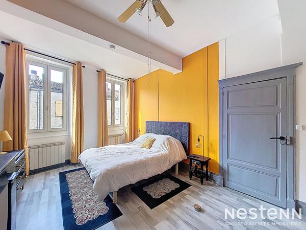 A Vendre 2 Maisons en pierre de caractère avec jardin et piscine au centre de Lectoure.