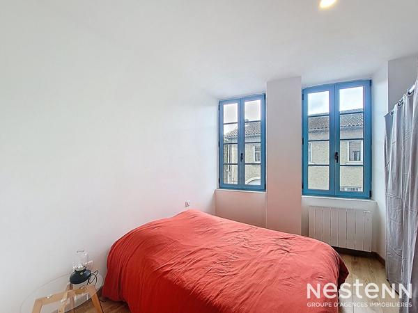 A Vendre 2 Maisons en pierre de caractère avec jardin et piscine au centre de Lectoure.