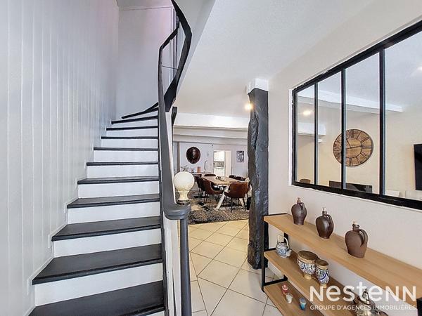 A Vendre 2 Maisons en pierre de caractère avec jardin et piscine au centre de Lectoure.