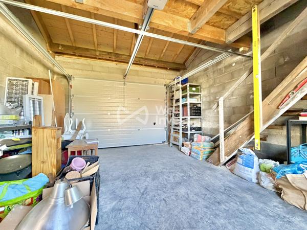 Villa de type 5 de 2016 de 113 m2, garage, dépednances, jardin.