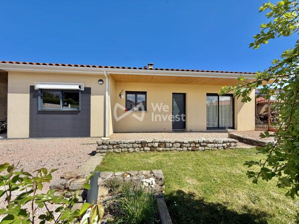 Villa de type 5 de 2016 de 113 m2, garage, dépednances, jardin.