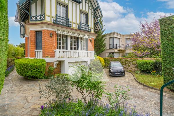 Maison 9 pièces 300 m2