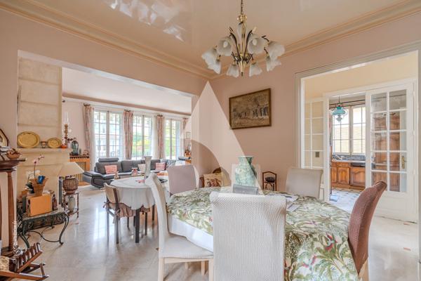 Maison 9 pièces 300 m2