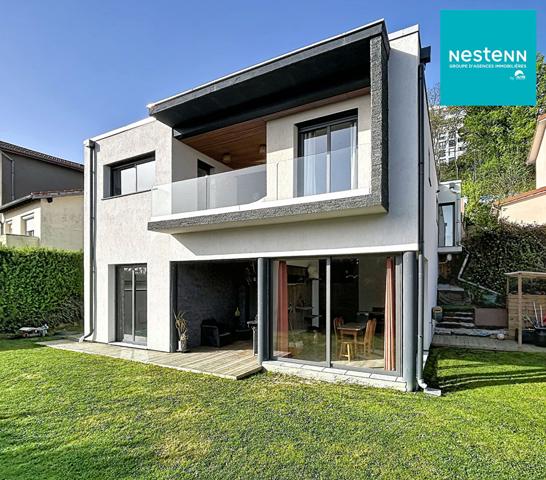 Maison contemporaine - 182 m² - 6 pièces - Villars