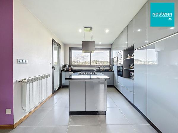 Maison contemporaine - 182 m² - 6 pièces - Villars