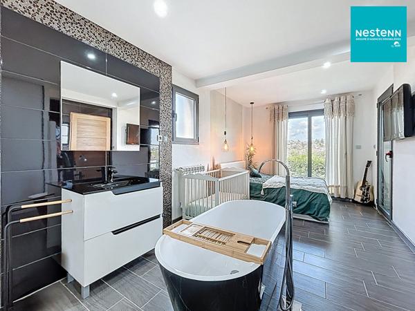 Maison contemporaine - 182 m² - 6 pièces - Villars