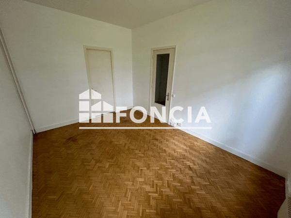 Location Studio 28.8 m² - 15 RUE JEAN ROGER THORELLE Bourg La Reine 92340