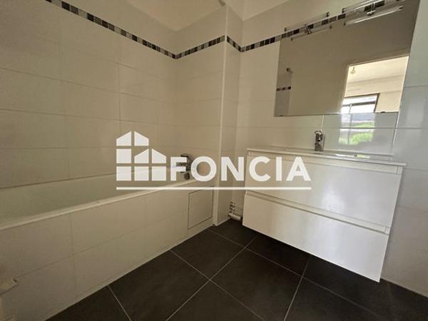 Location Studio 28.8 m² - 15 RUE JEAN ROGER THORELLE Bourg La Reine 92340