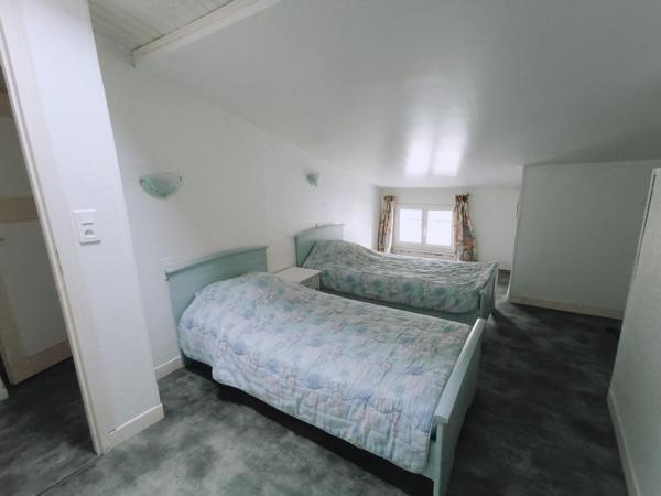 immeuble de 300m² proche des termes