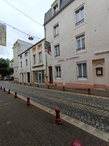 immeuble de 300m² proche des termes