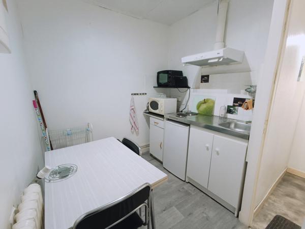 immeuble de 300m² proche des termes