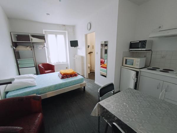 immeuble de 300m² proche des termes